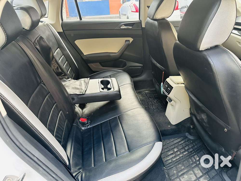 Skoda Slavia Ambition 1.0l Tsi Mt, 2024, Petrol