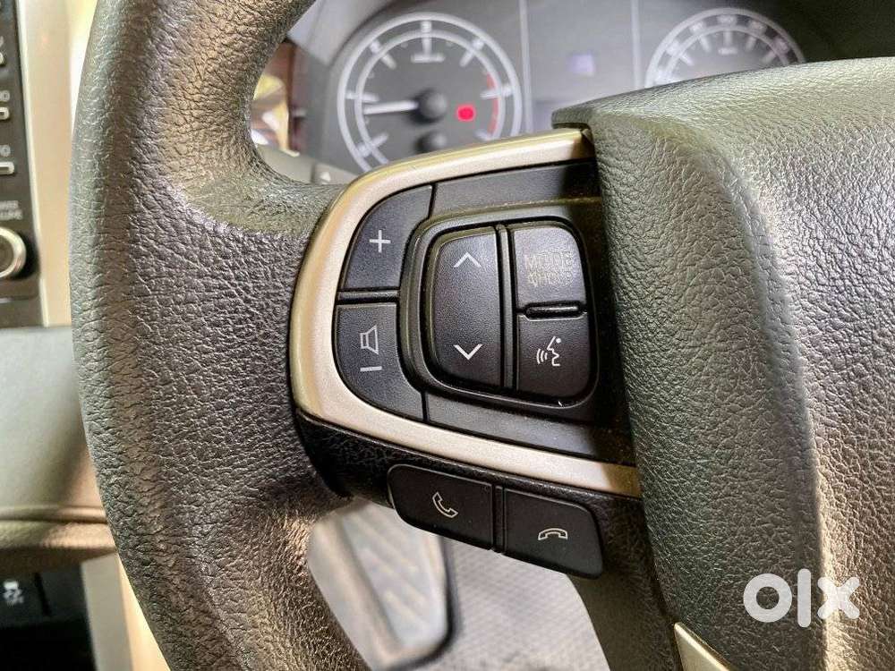 Toyota Innova Crysta