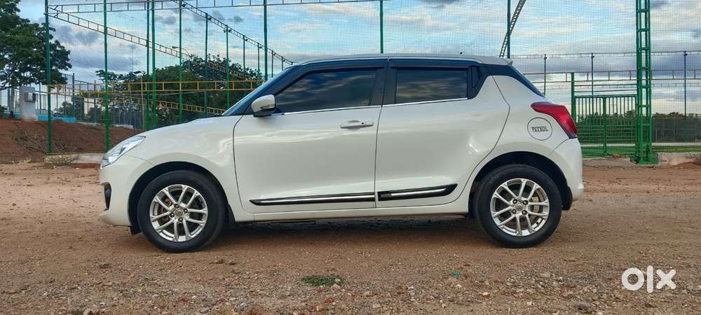 Maruti Suzuki Swift 1.3 Zxi, 2022, Petrol
