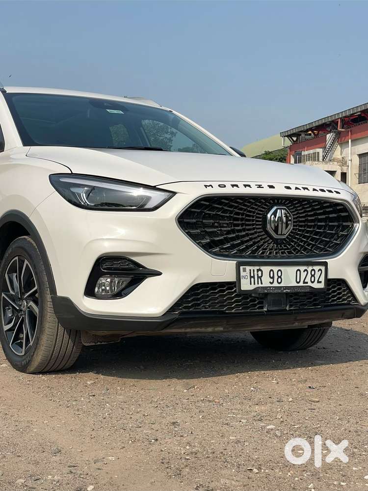 Mg Astor 1.5 Savvy Cvt S Red, 2023, Petrol