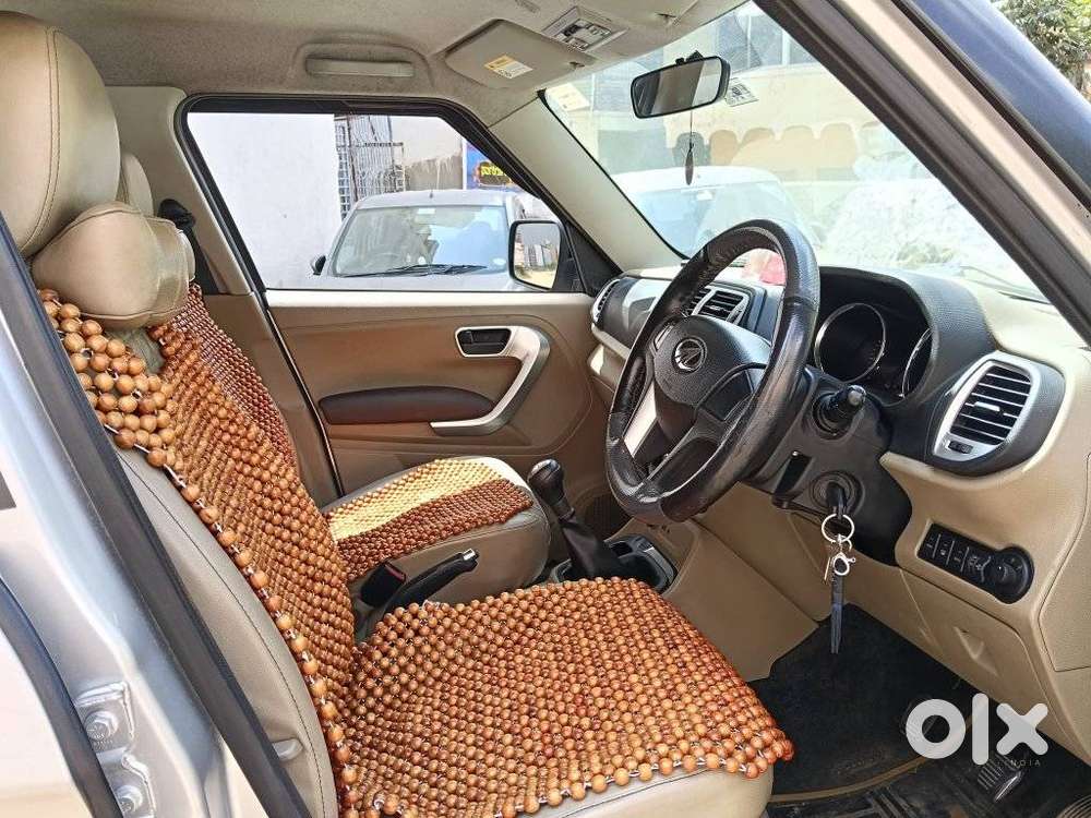 Mahindra Tuv 300 T8, 2017, Diesel