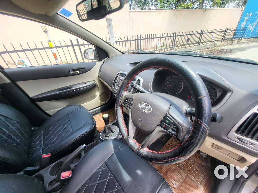 Hyundai I20 1.2 Sportz, 2012, Petrol