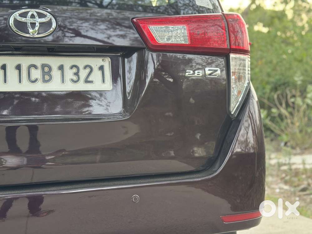 Toyota Innova Crysta 2.8 Zx At 7 Seater, 2018, Diesel
