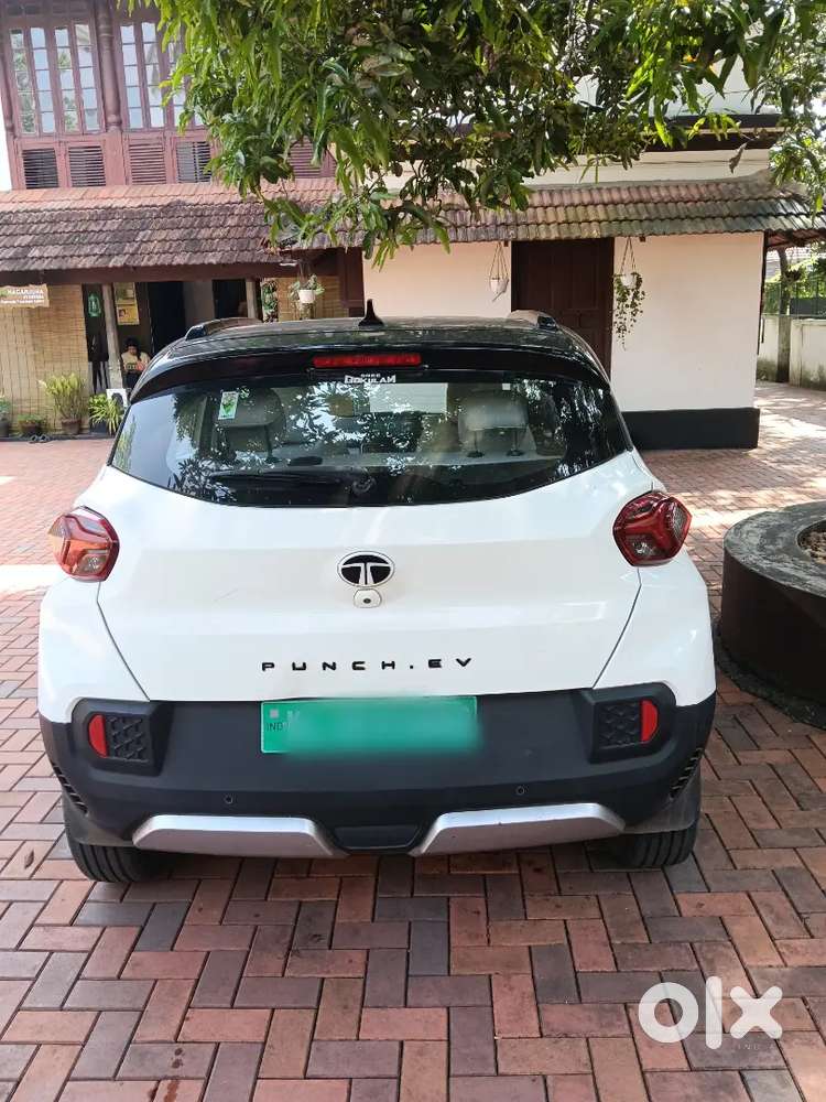 Tata Punch Ev 2024 Adventure