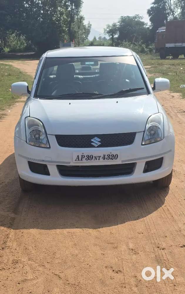 Maruti Suzuki Dzire 2016 Diesel 180000 Km Driven