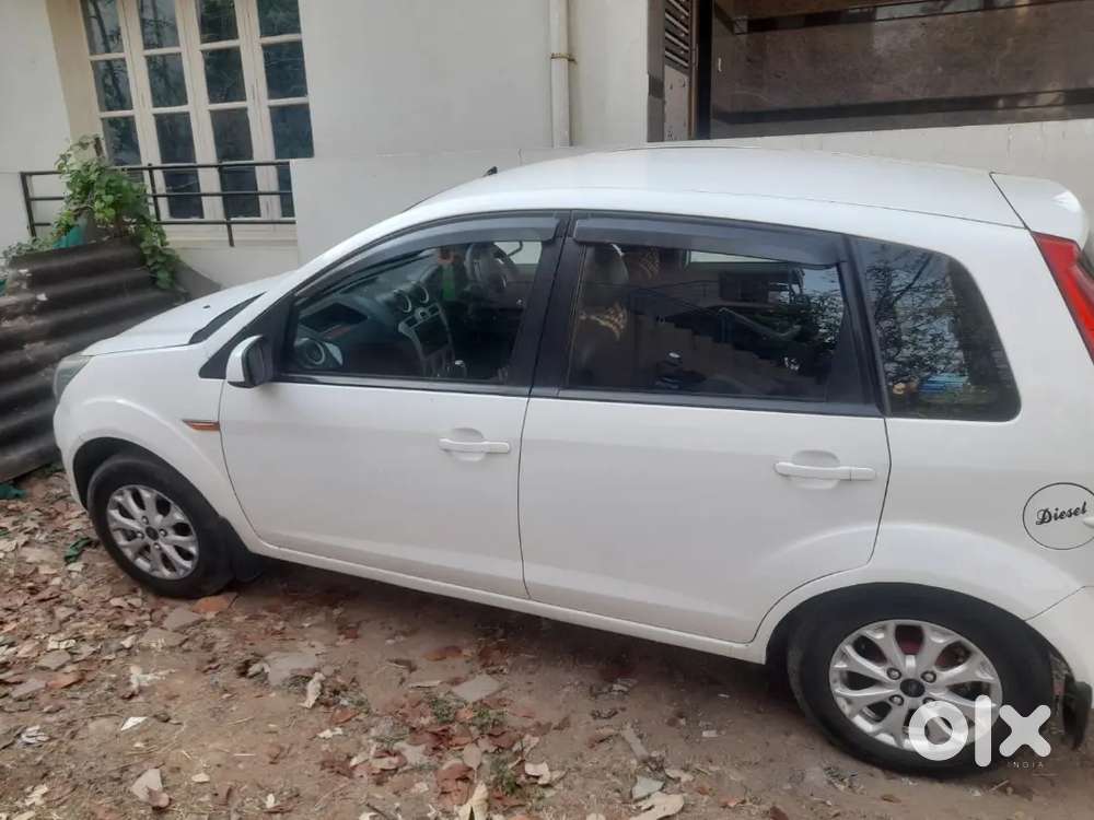 Ford Figo 2014 Diesel 115000 Km Driven