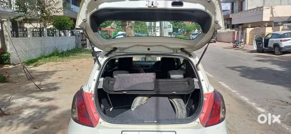 Maruti Suzuki Swift 2017 Petrol Well Maintained