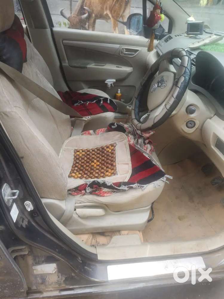 Maruti Suzuki Ertiga 2013