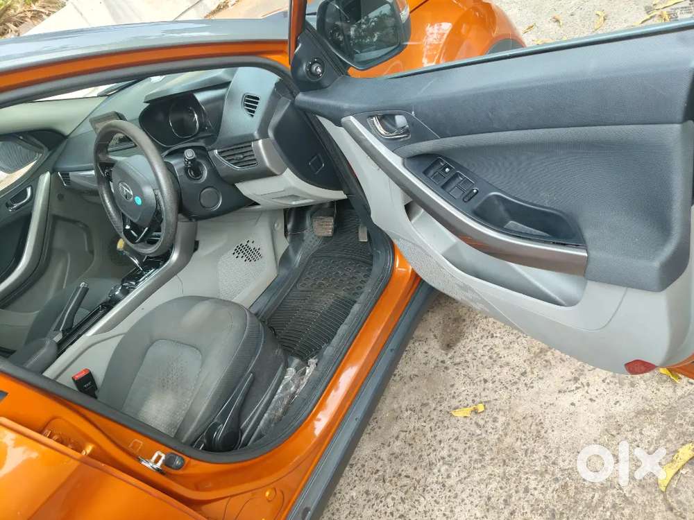 Tata Nexon 2019 Petrol Well Maintained ( Single Owner Lady Driven)