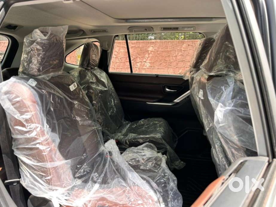 Toyota Innova Crysta [2020-ongoing] 2.7 Zx At 7 Str, 2024, Petrol