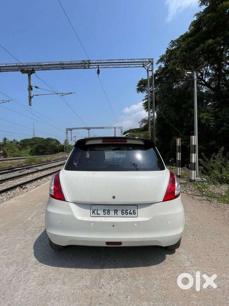 Maruti Suzuki Swift Vdi Bs Iv, 2015, Diesel