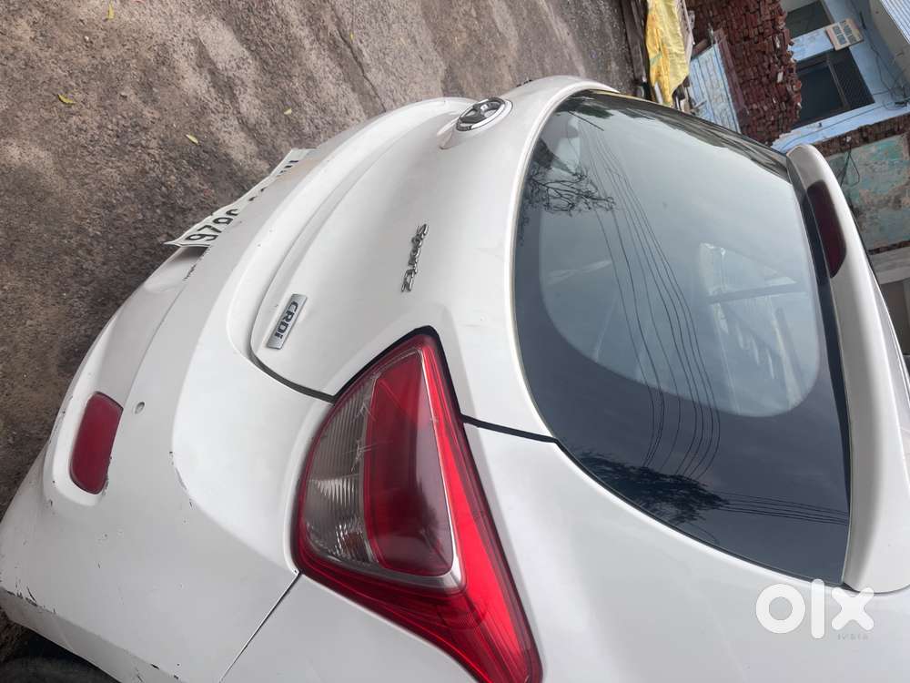 Grand I 10 Crdi Sportz Model 2013