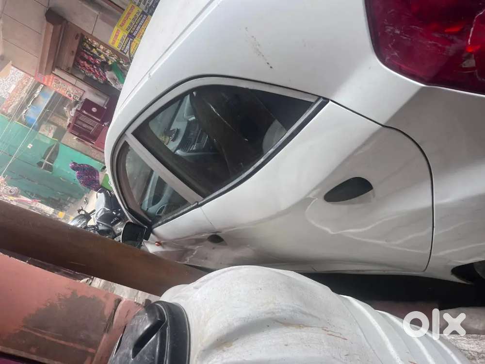 Hyundai Eon Magna + 2013 Km Driven