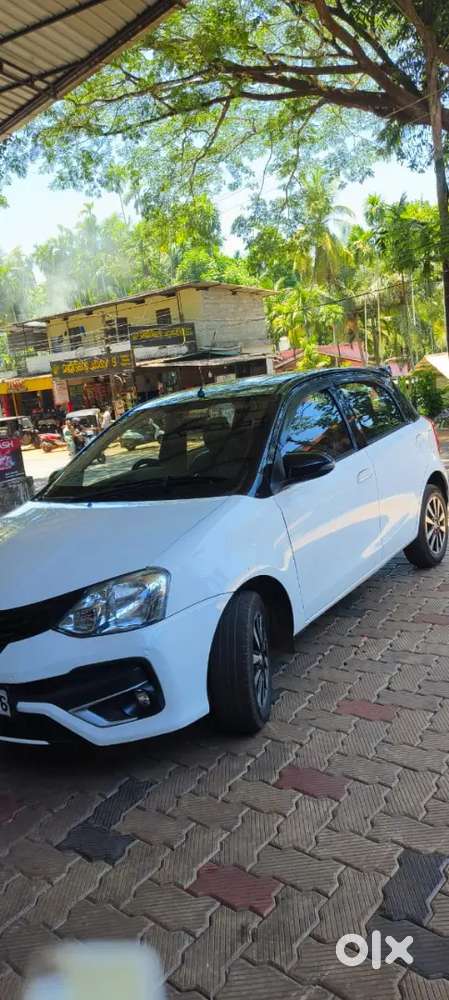 Neat And Clean
Allowweels, Back And Front Camera