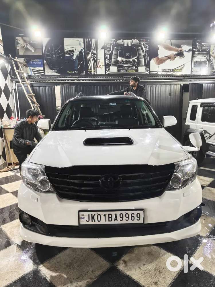 Toyota Fortuner 2016 Diesel Well Maintained