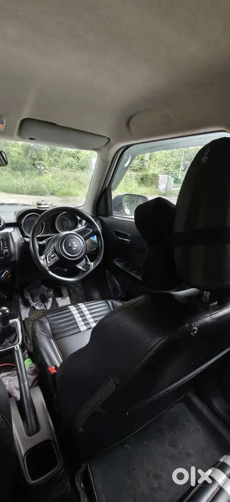 Maruti Suzuki Swift 2020 Petrol 75000 Km Driven