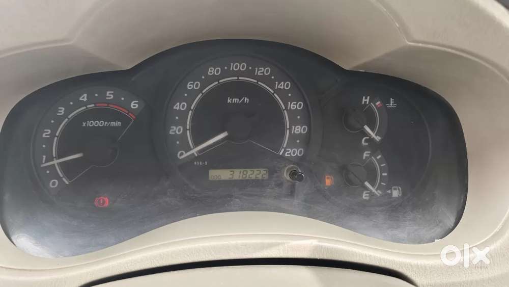 Toyota Innova 2.5 E 8 Str, 2010, Diesel