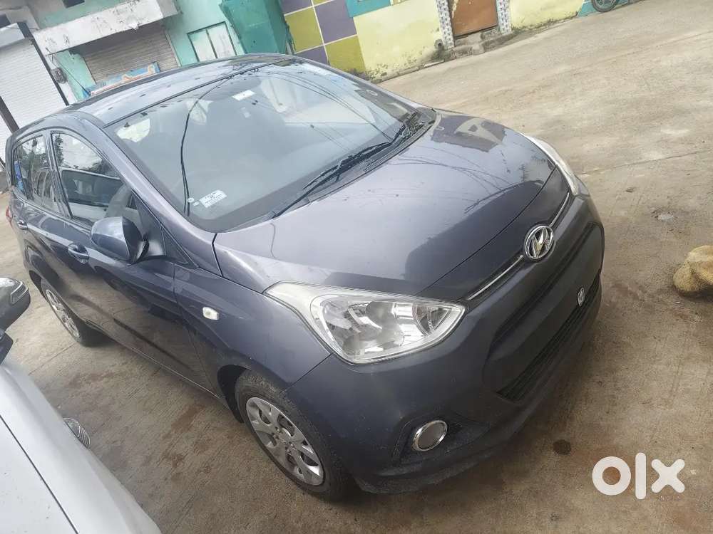 Hyundai Grand I10 2016 Petrol Well Maintained
