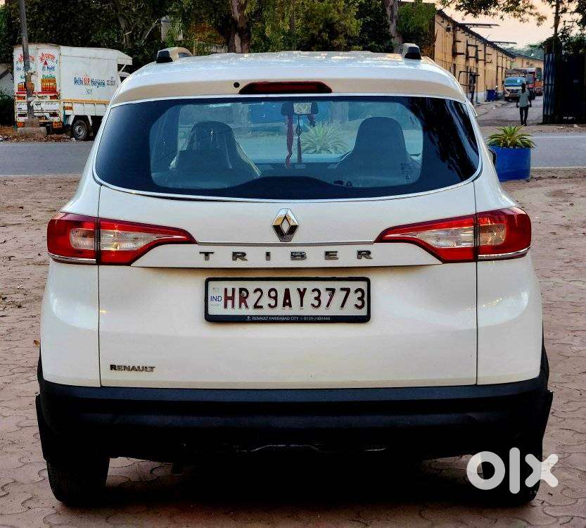 Renault Triber Rxl, 2022, Petrol