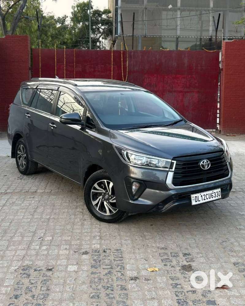 Toyota Innova Crysta 2.4 G Mt, 2022, Diesel