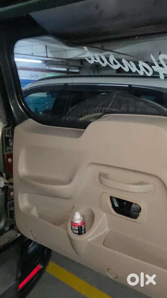 Mahindra Tuv 300 2017 Diesel Well Maintained