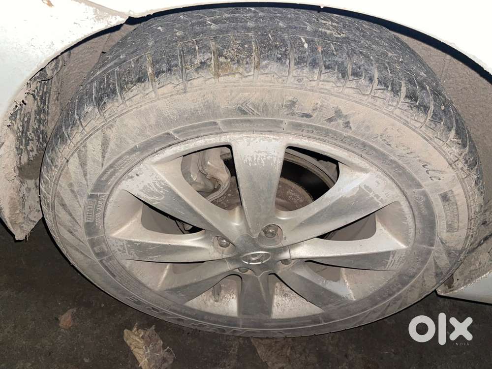 Hyundai Verna 2012 Petrol Manual