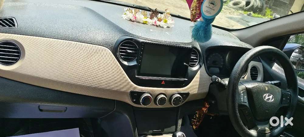 Hyundai Xcent 2015 Petrol 95000 Km
