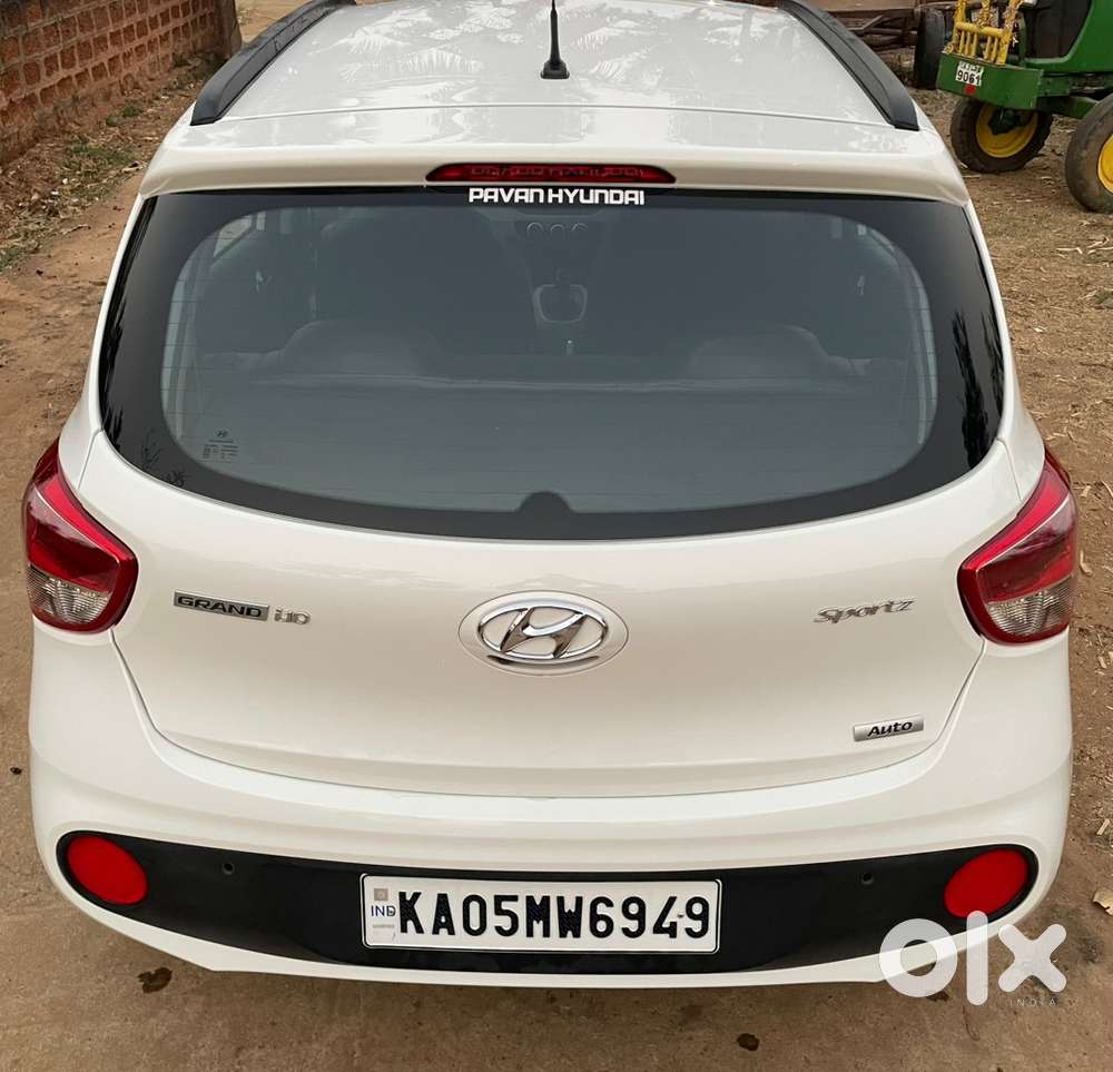 Hyundai Grand I10 2018 Petrol 27357 Km Driven