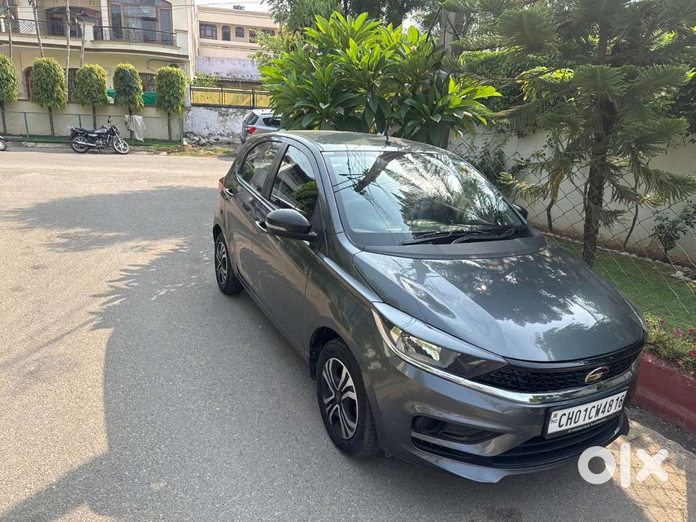 Tata Tiago Petrol 2024