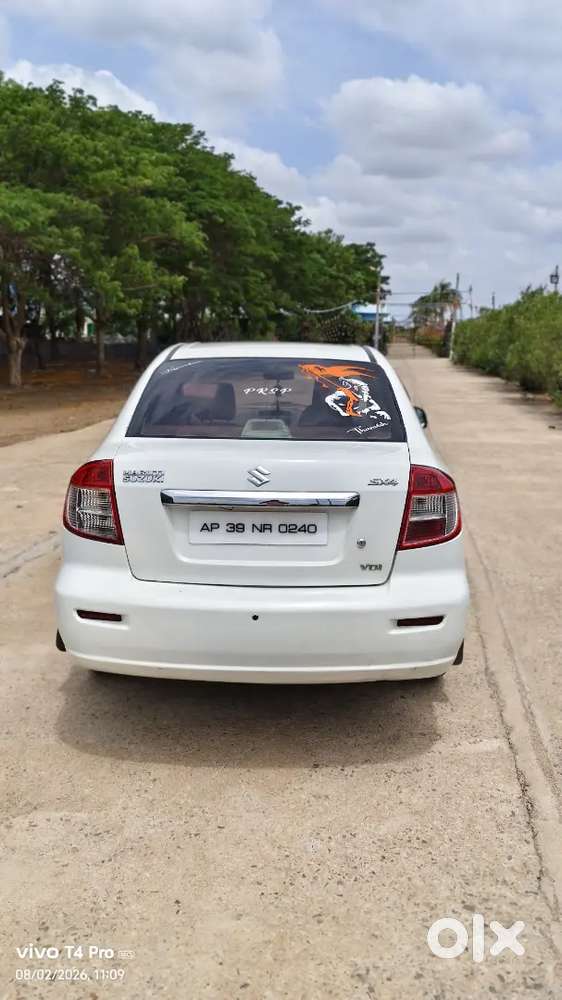 Maruti Suzuki Sx4 2011