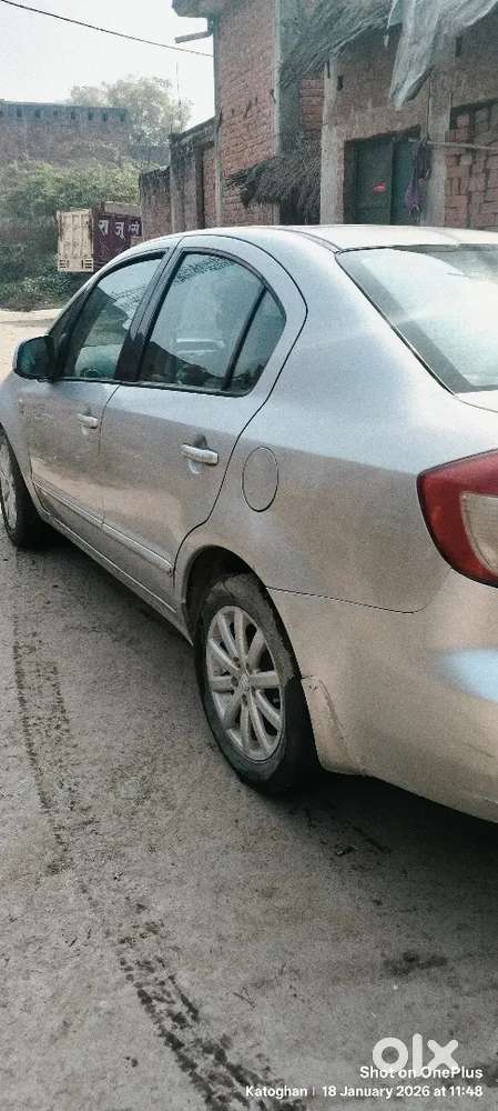 Car Sell Karna Hai Urgent Mai Delhi Rahta Hu Aur Aur Car Yahi Pe Hau