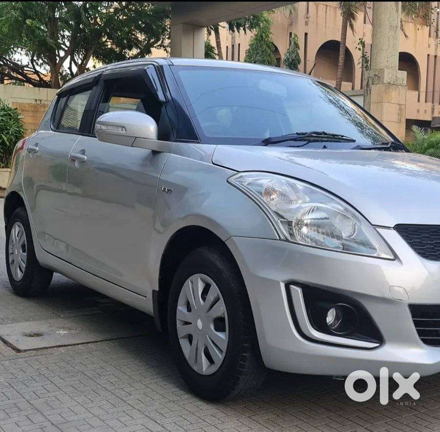 Maruti Suzuki Swift Vxi Abs Bsiv, 2016, Petrol