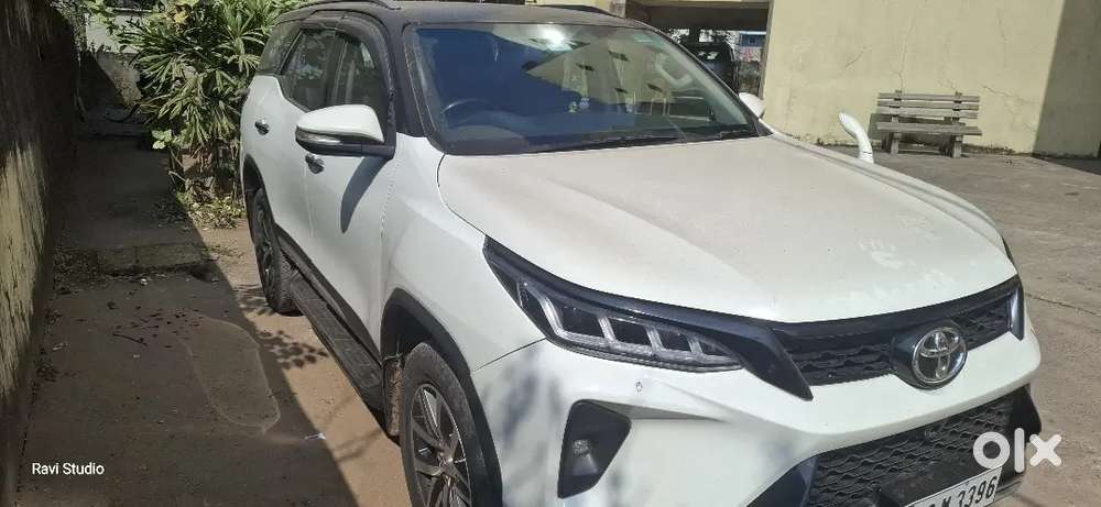 Toyota Fortuner 2017 Diesel 125000 Km Driven