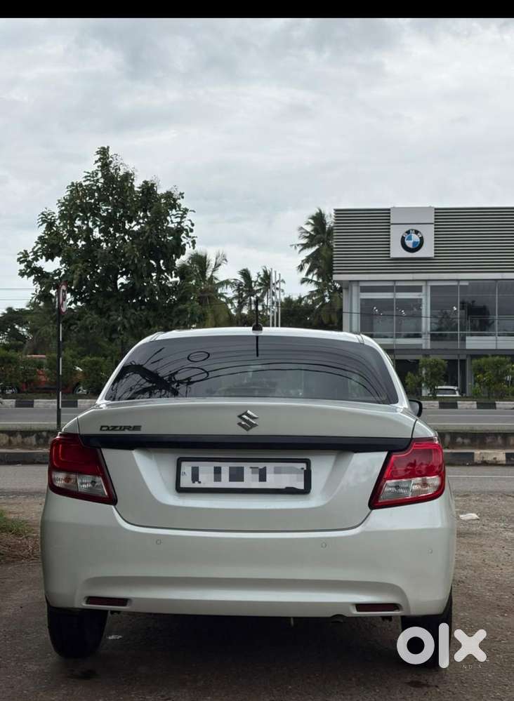 Maruti Suzuki Dzire 1.2 Vxi Amt, 2023, Petrol