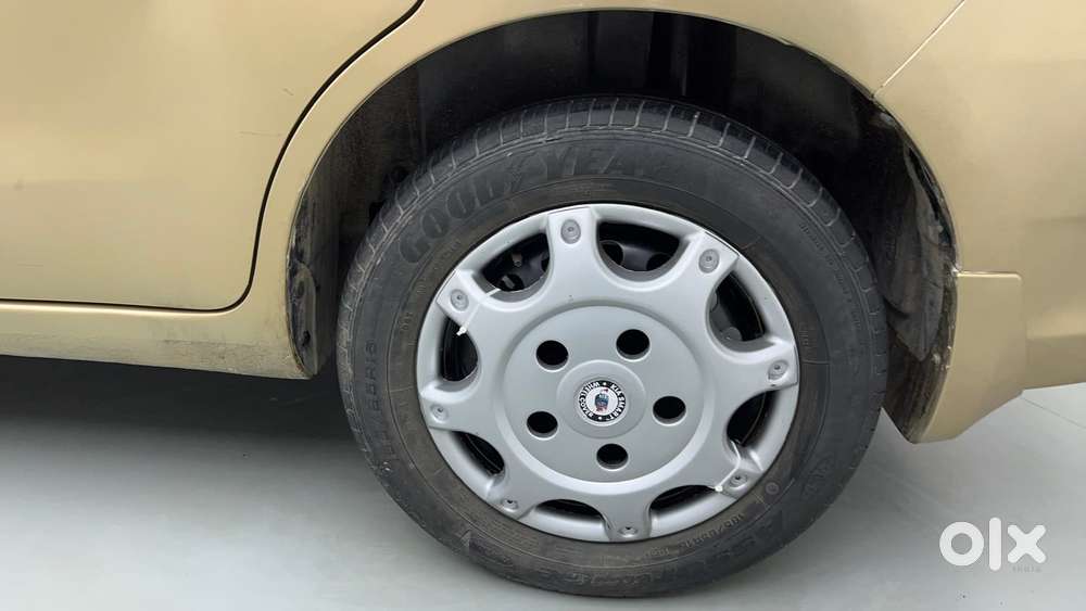 Maruti Suzuki Ertiga Vxi At, 2016, Petrol