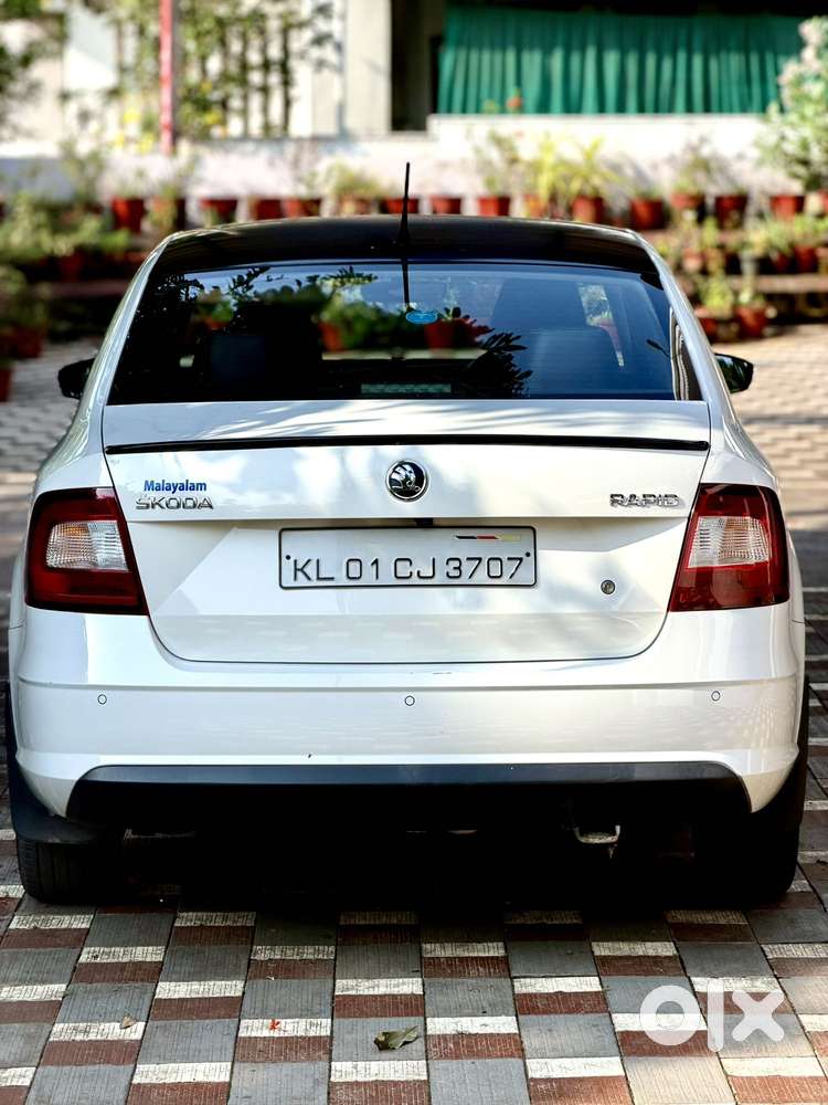 Skoda Rapid 1.6 Style Mpi At Monte Carlo Edition, 2018, Petrol