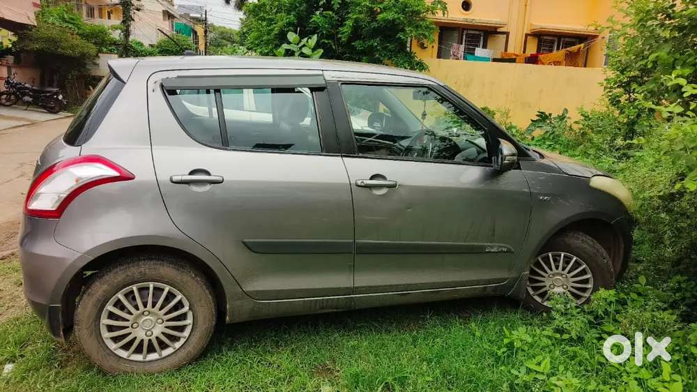 Maruti Suzuki Swift Vxi 2016