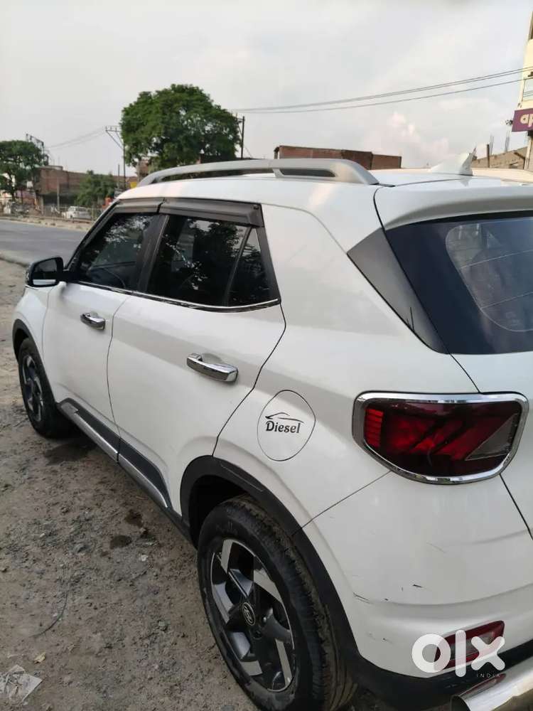 Hyundai Venue Sunroof 1.4 Crdi 2019
