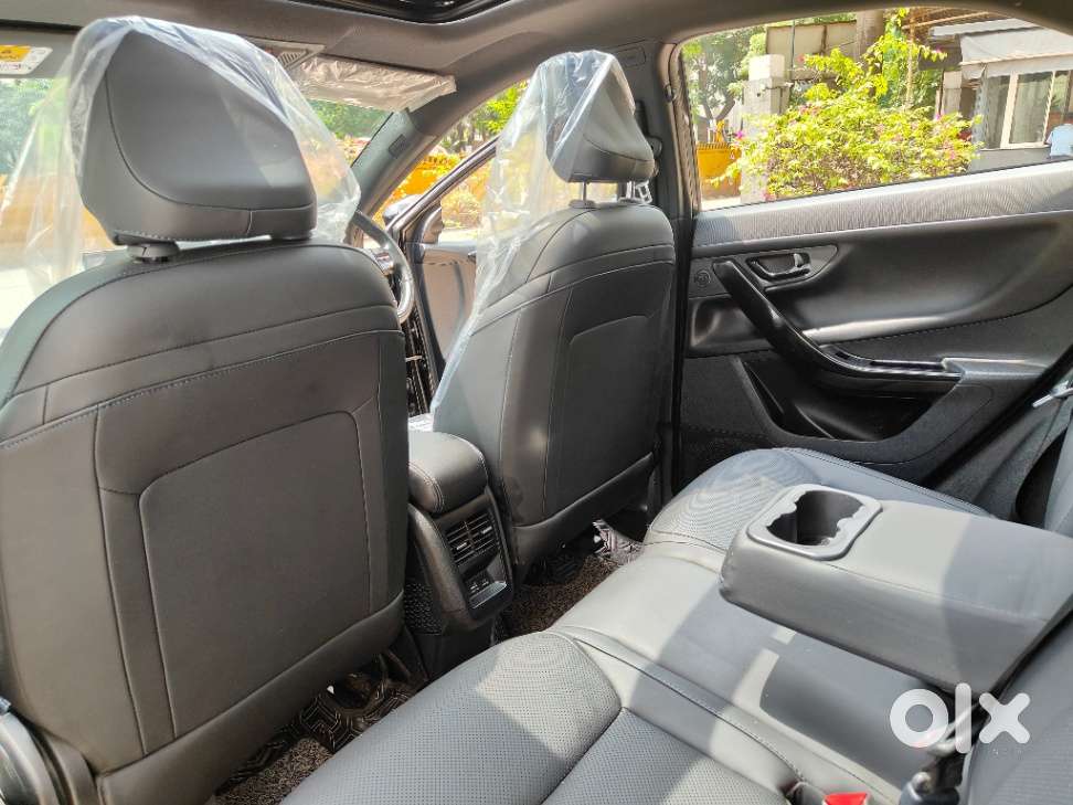 Tata Nexon Fearless Plus (ps) Red Dark Edition 1.2 Petrol 6mt, 2025,..