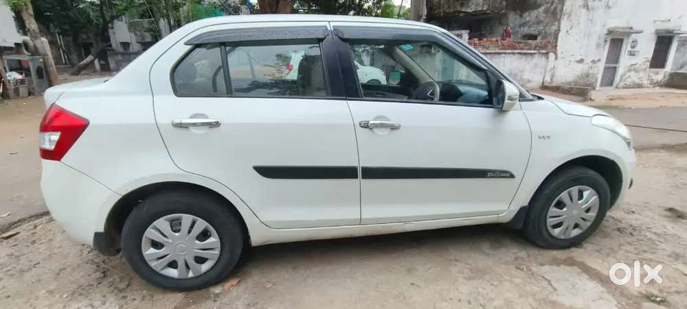 Maruti Suzuki Dzire 1.2 Lxi 2015