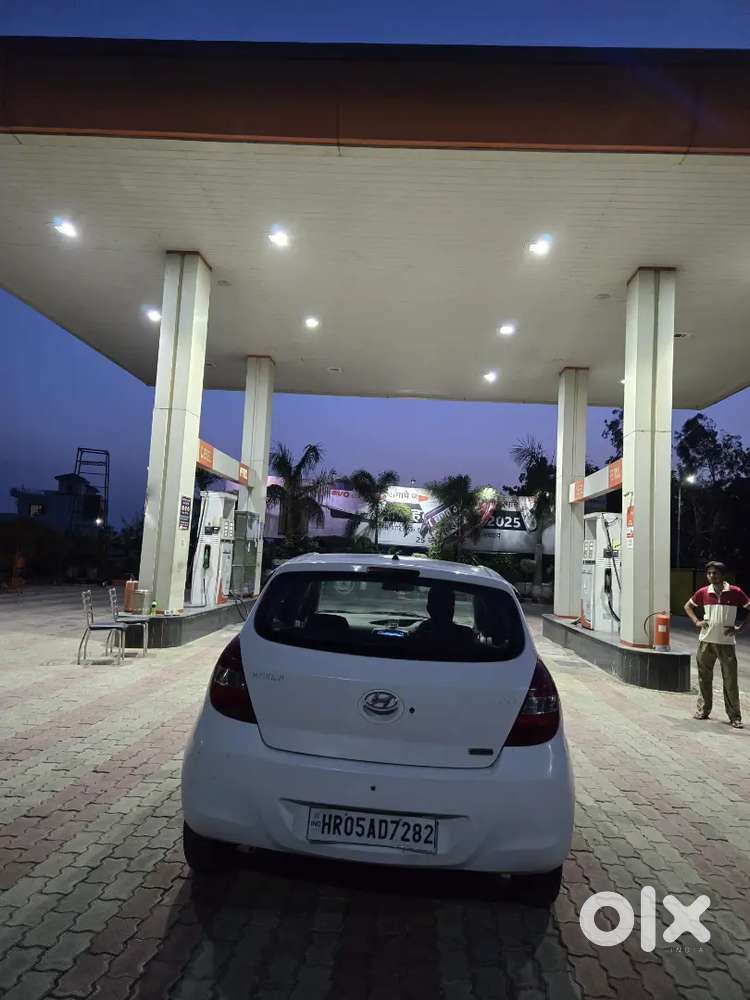 Hyundai I20 2011 Petrol Well Maintained