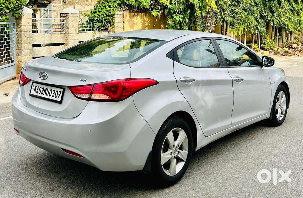 Hyundai New Elantra [2012-2015] 1.6 Sx Diesel Mt, 2014, Diesel