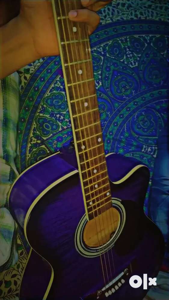 Guitar Used Musical Instruments for sale in Kolkata OLX