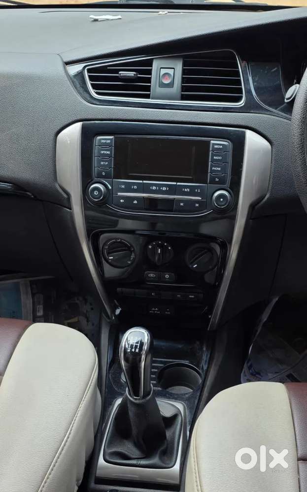 Tata Bolt Revotron Xms, 2016, Petrol