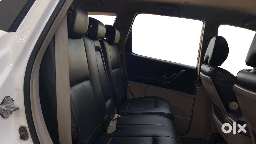 Mahindra Xuv500 W6 2wd, 2017, Diesel