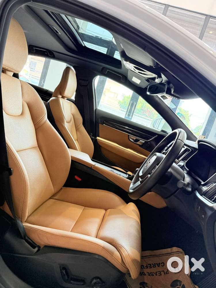 Volvo S90 D4 Momentum, 2019, Diesel