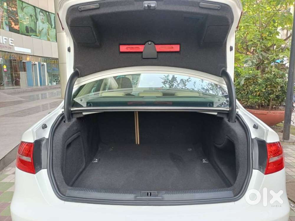 Audi A4 2.0 Tdi Premium With Sunroof, 2012, Diesel