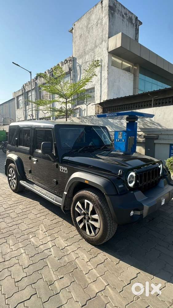 Mahindra Thar Roxx 2025