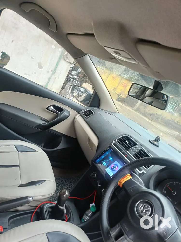 Volkswagen Polo 2011 Diesel 130000 Km Driven