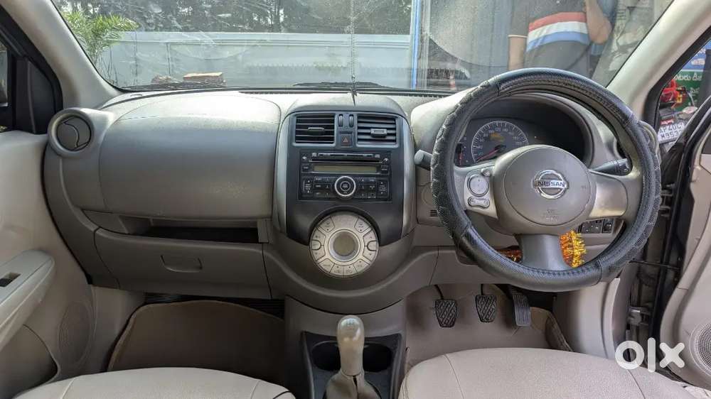 Nissan Sunny Petrol Manual 2011